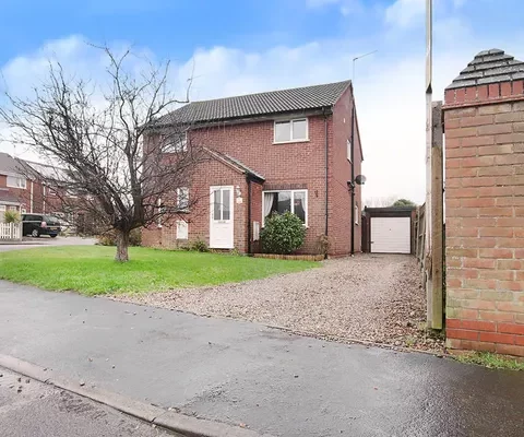 2 bedrooms semi-detached house for rent in Hemsby